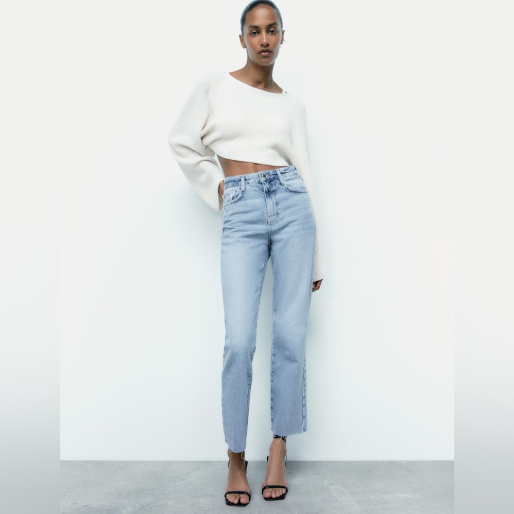 Z1975 High Rise Straight Jeans